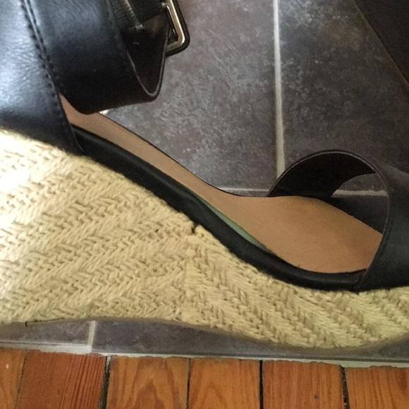 Wedges - Picture 3 of 4